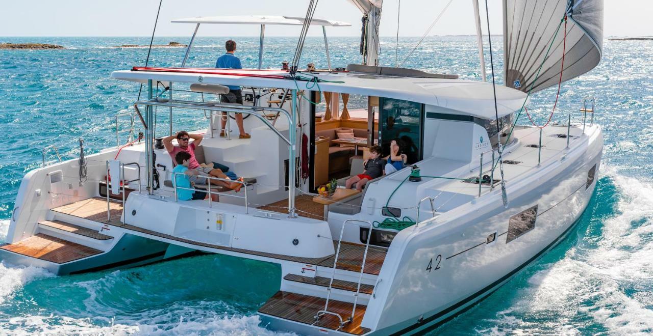 Luxury Catamaran Lagoon 42, Ac & Gn Spalato Esterno foto